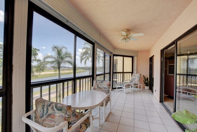 Building Photo - 7380 S Oriole Blvd
