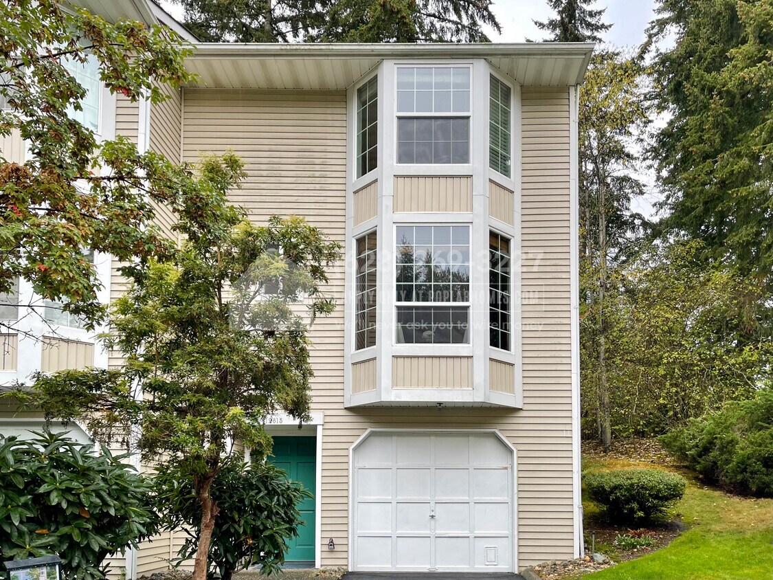 12815 102nd Ave NE, Kirkland, WA 98034 Townhouse for Rent in Kirkland