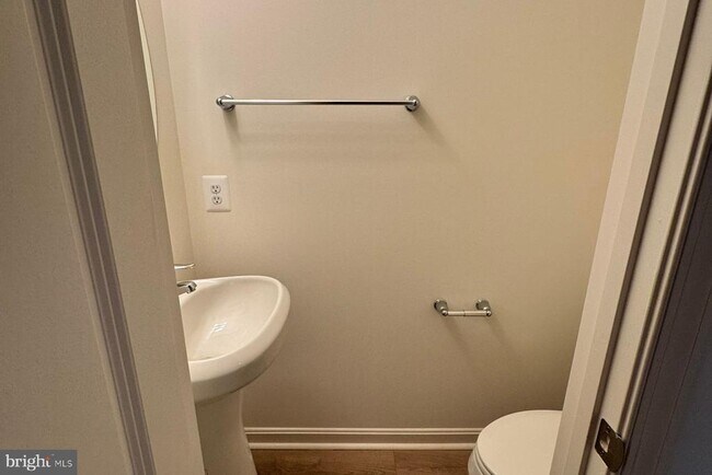 Foto del edificio - 2539 Westwind Blvd