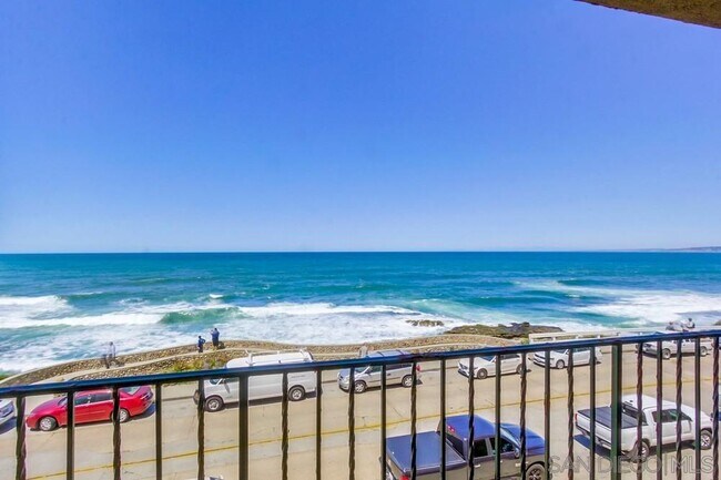 Foto del edificio - 909 Coast Blvd