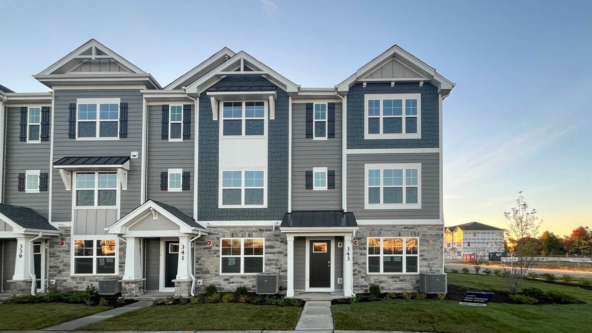 Foto principal - 370 Bridgeview Ct