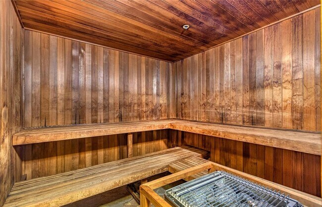 Foto del edificio - 1212 Nuuanu Ave