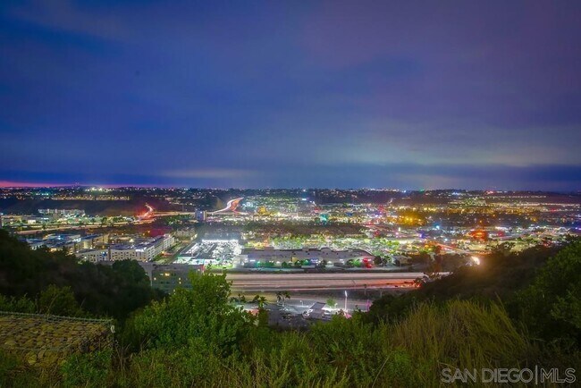 Foto del edificio - 4622 Rhode Island St