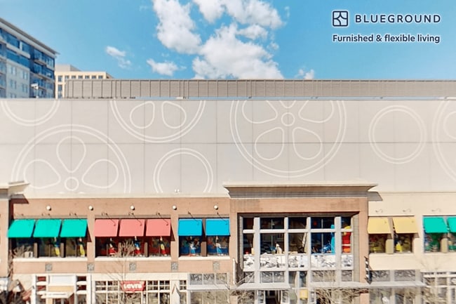 Building Photo - 445 Artisan Way