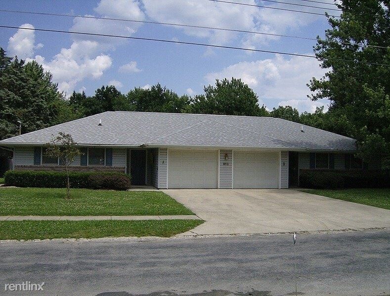Primary Photo - 2 br, 2 bath House - 913 C Street MAC
