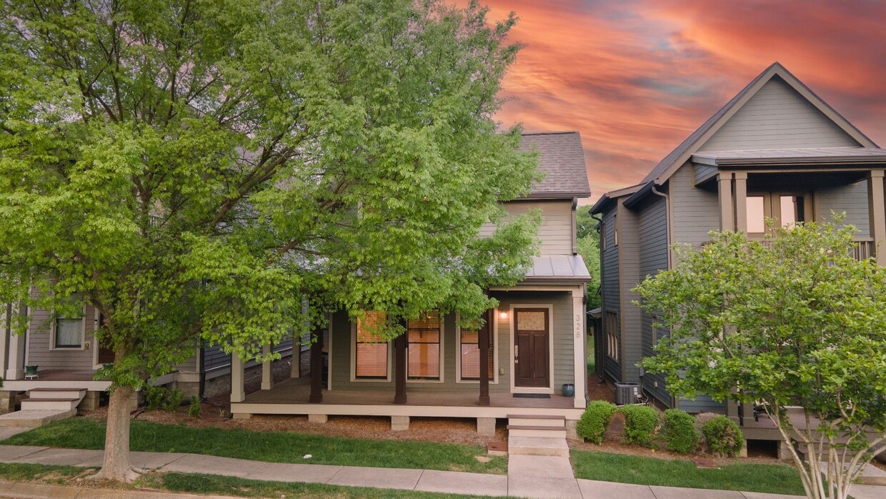 Primary Photo - Don't miss out on this amazing 3bed/3bath ...