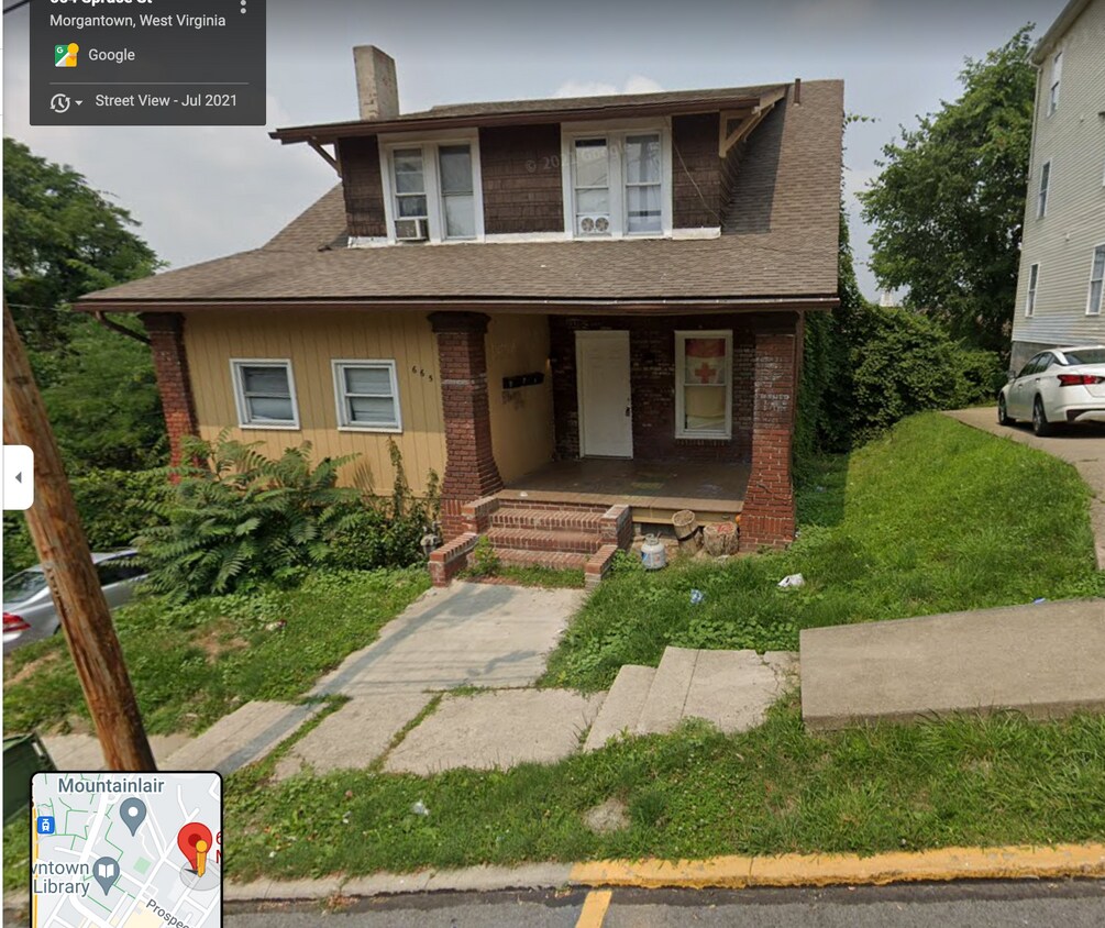 665 Spruce St, WV 26505 House Rental in WV