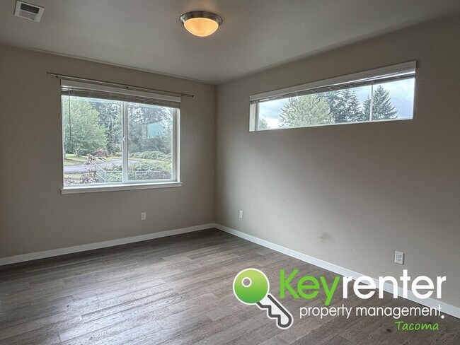 Foto del edificio - 1417 E 48th St