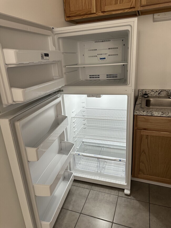 Foto del edificio - 182 E Market St