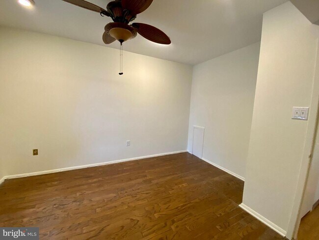 Foto del edificio - 5100 Convent Ln