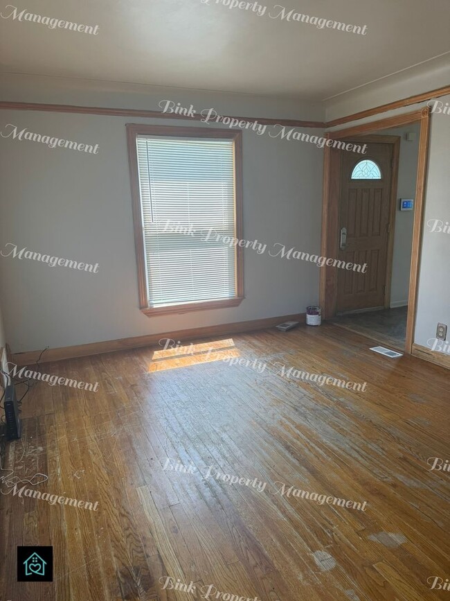 Building Photo - 2313 Copeman Blvd