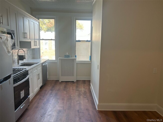 Building Photo - 88-23 85th St