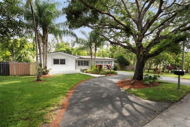Building Photo - 6231 SW 58th St