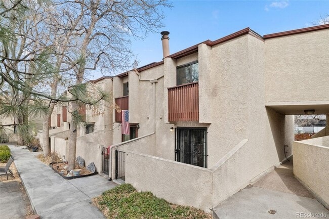 Charming 2BR Townhome in Denver - Charming 2BR Townhome in Denver