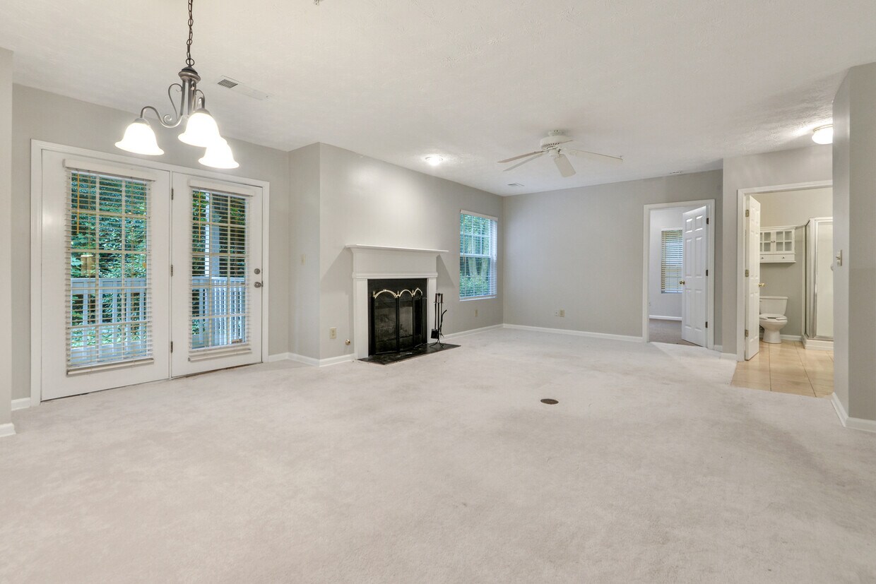 Foto principal - 1331 Keys Crossing Dr NE, Atlanta, GA 30319
