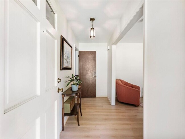 Foto del edificio - 474 4 Winds Plaza SW