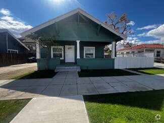 Building Photo - 2315 22nd St