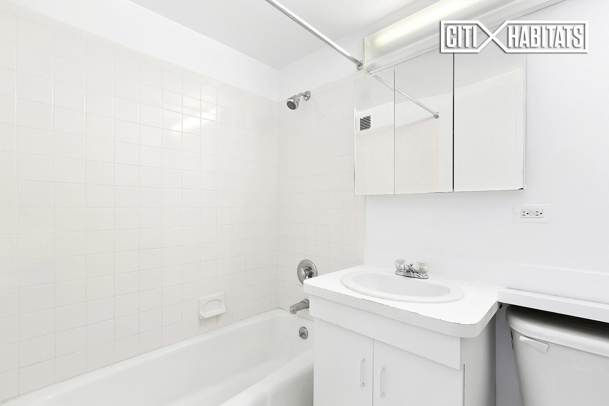 Foto del edificio - 235 S Lexington Ave