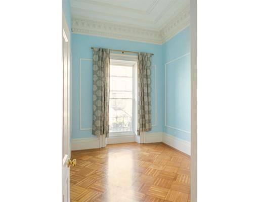 Foto del edificio - 126 Beacon St