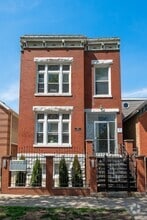 Building Photo - 1304 N Campbell Ave