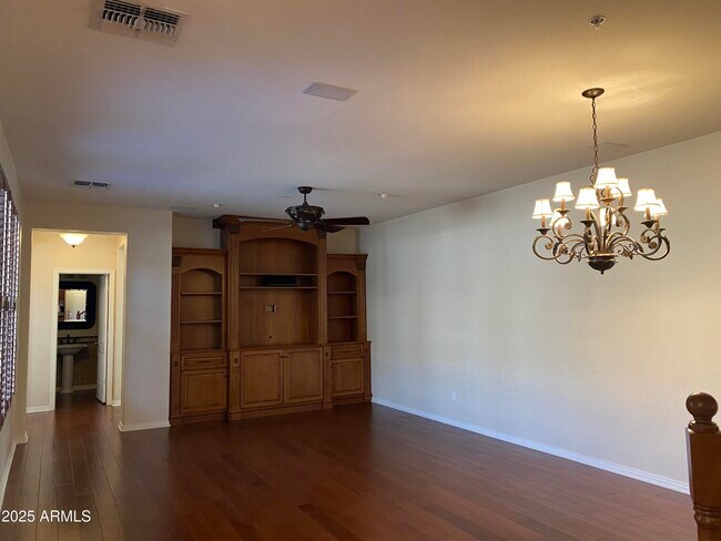Foto del edificio - 21812 N 39th St