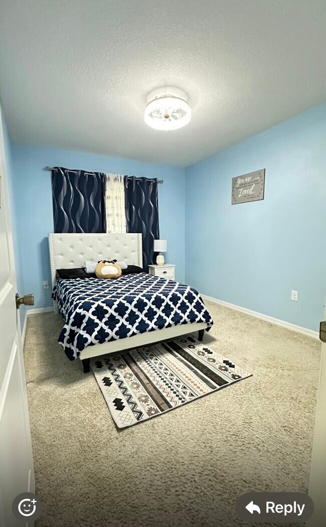 Foto del edificio - 5916 Briar Rose Wy