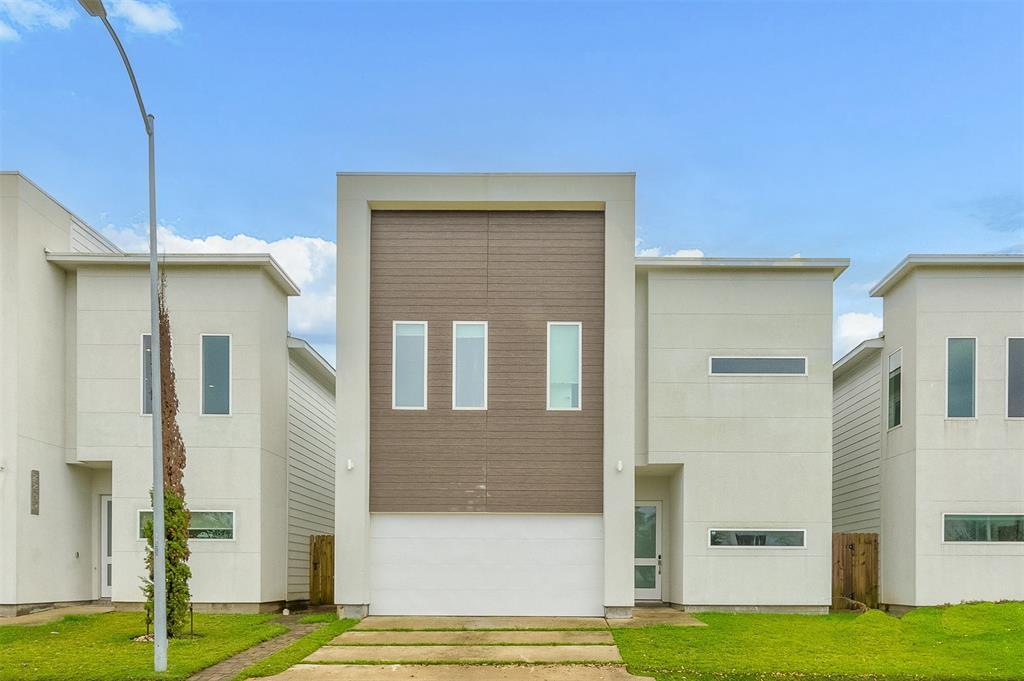 Foto principal - 2211 Padron Pl