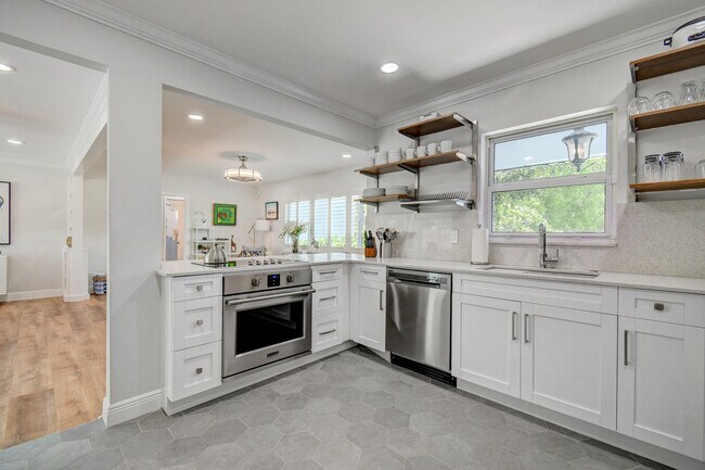 Foto del edificio - 309 Rilyn Dr