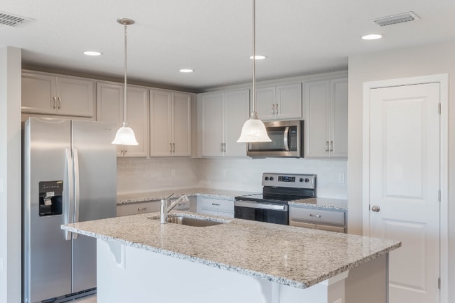 Building Photo - 2025 Havasu Falls Dr