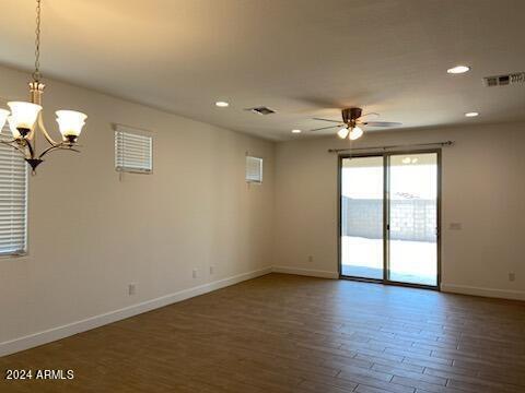 Foto del edificio - 24151 W Gross Ave