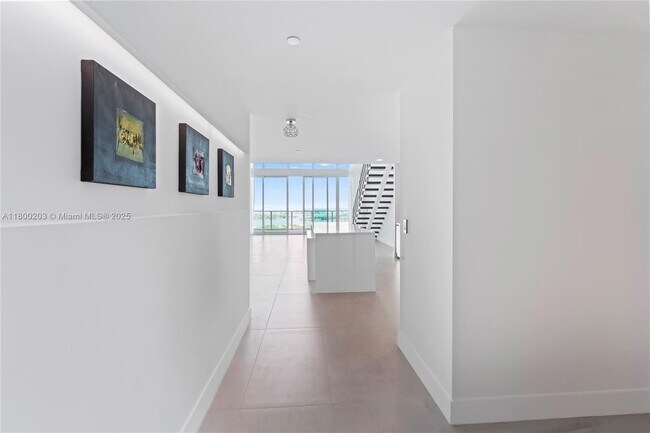 Building Photo - 1040 Biscayne Blvd