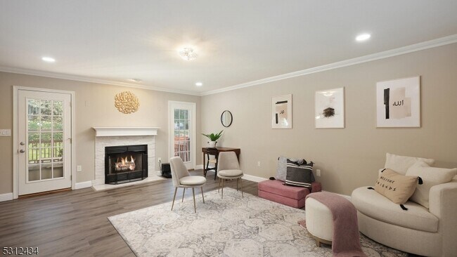 Building Photo - 1205 Pinhorn Dr