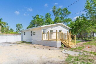 Building Photo - 9445 Cardy St