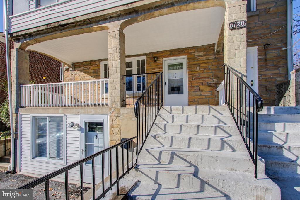 Foto principal - 6120 41st Ave