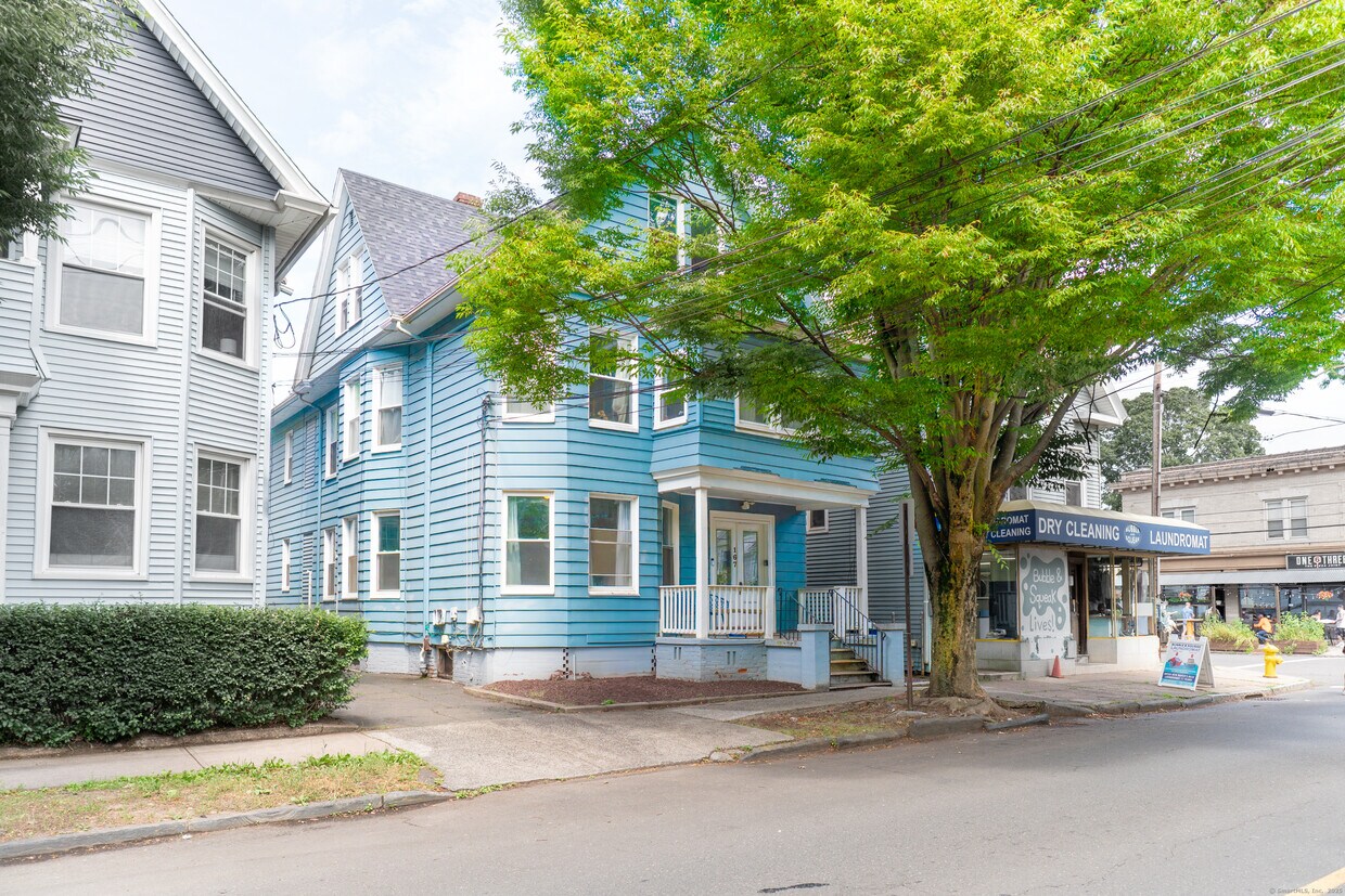 Foto principal - 167 Willow St