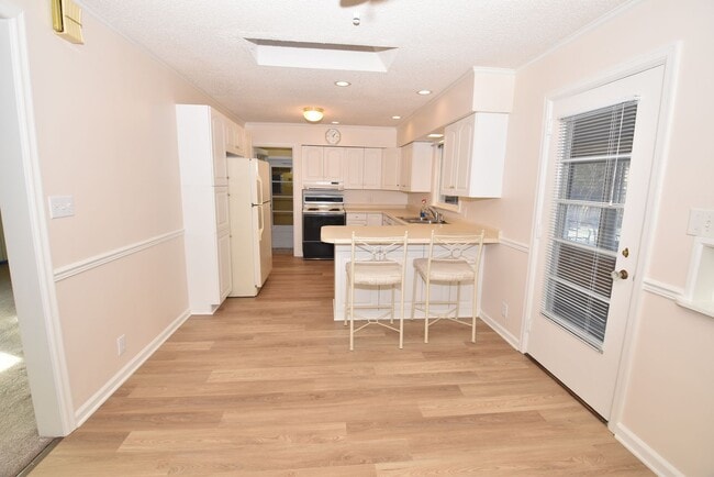 Building Photo - Great 3 bedroom Ranch in Elkhart