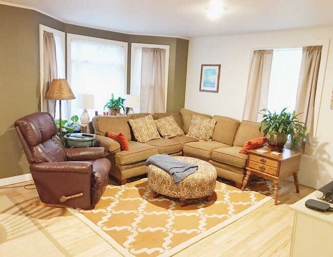 1316 Emery St, Hancock, MI 49930 House for Rent in Hancock, MI