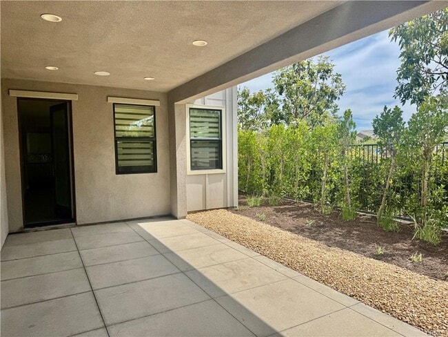 Building Photo - 57 Alienta Ln