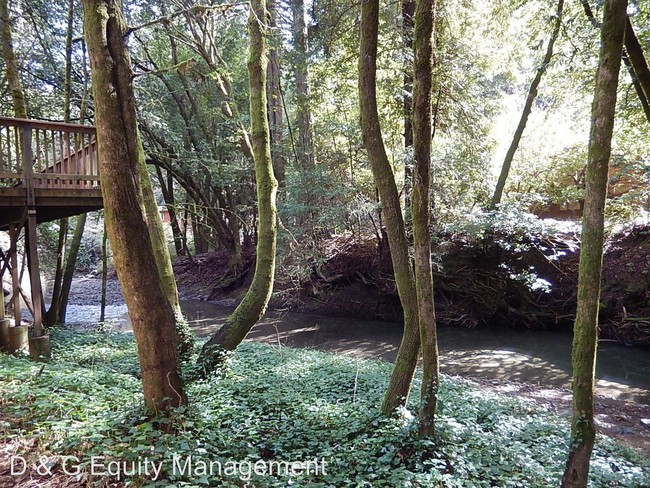 Building Photo - 14640 Old Cazadero Rd
