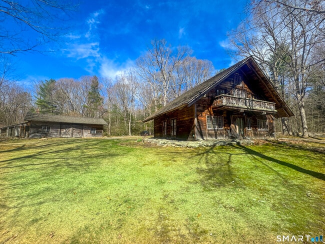 Building Photo - 45 Hoppen Rd