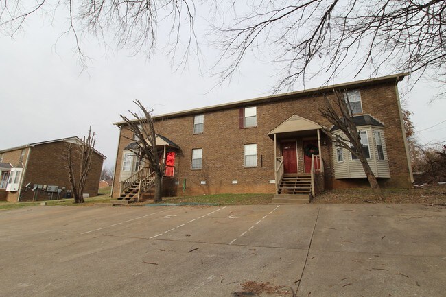 Foto del edificio - 2447 Caroline Dr