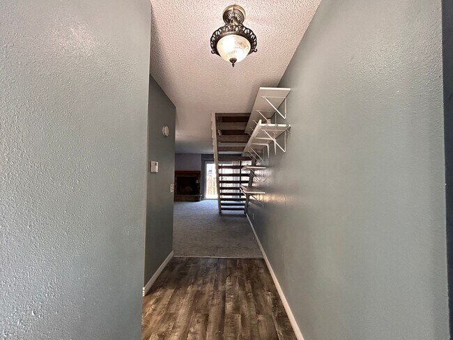 Building Photo - $0 DEPOSIT OPTION!!!  BEAUTIFULLY UPDATED,...