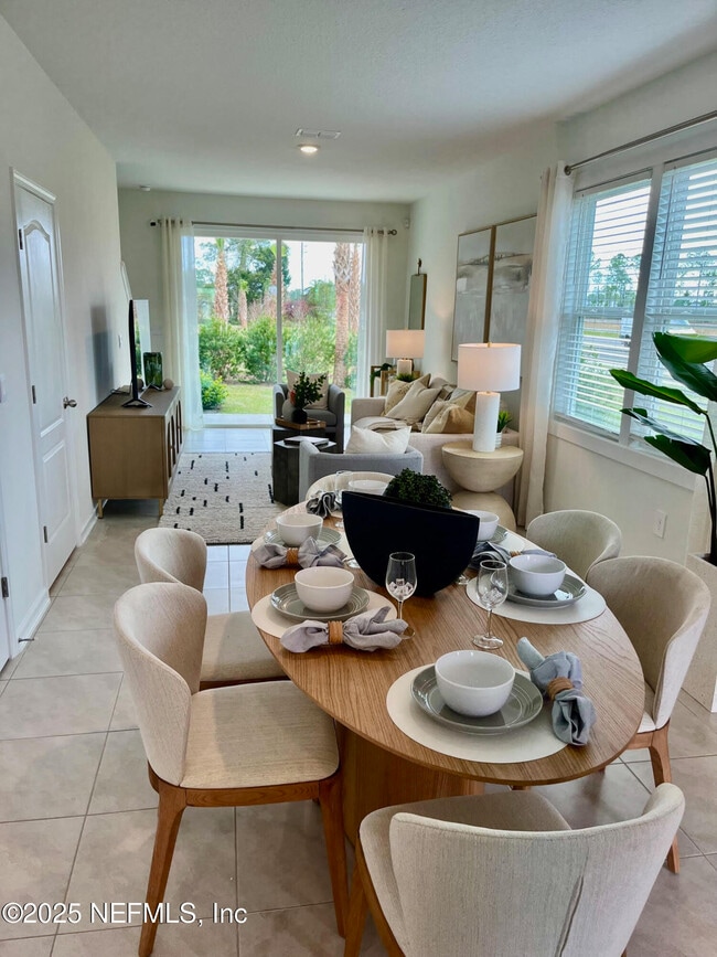 Foto del edificio - 73 Hidden Mdws Rd