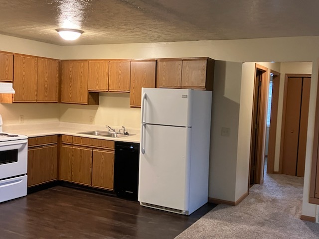 Kitchen View 2 - 3130 32nd St SE