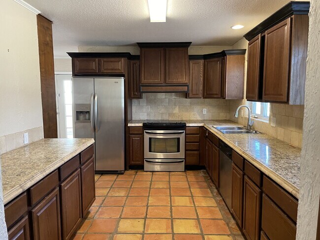 Foto del edificio - Pre-Leasing for July!