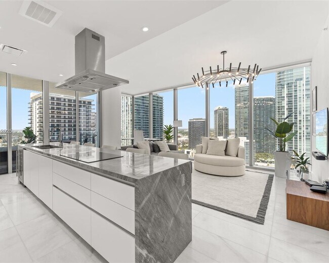 Foto del edificio - 700 NE 26th Ter