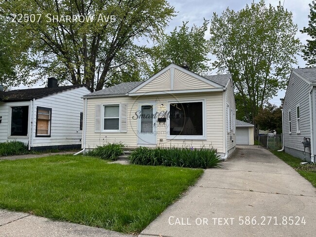 Foto del edificio - 22507 Sharrow Ave