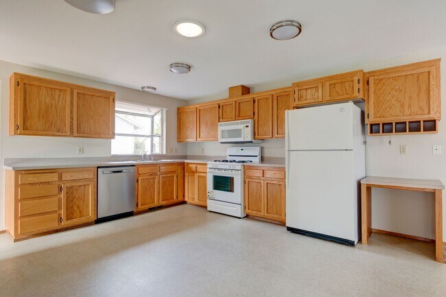 Foto del edificio - 3 Bedroom 2 Bath Rambler in Fireside