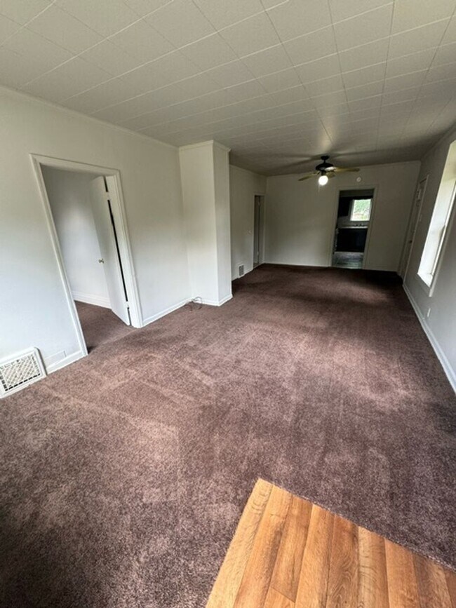 Foto del edificio - 1112 Elm St