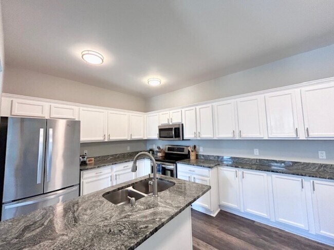 Building Photo - 5047 Paladin Drive